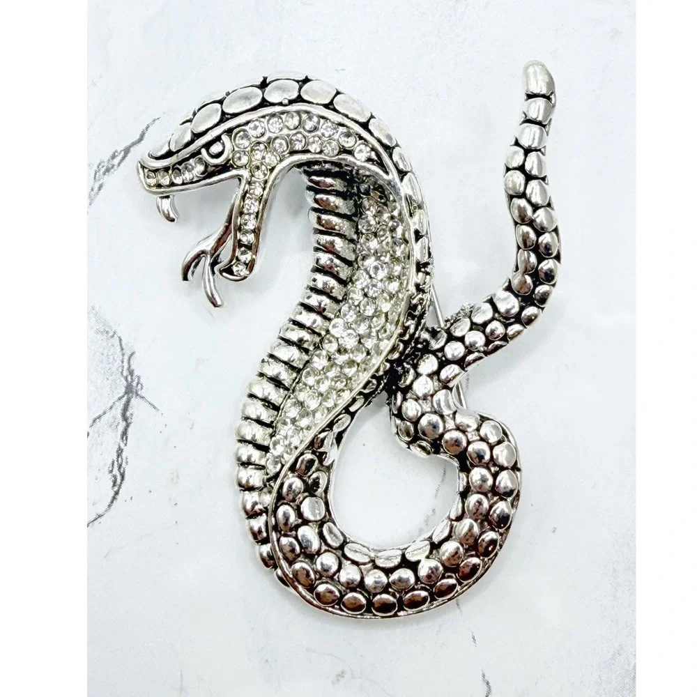 Cobra Snake Brooch Silver Tone Clear Rhinestone Coiled Serpent Pin 2.5